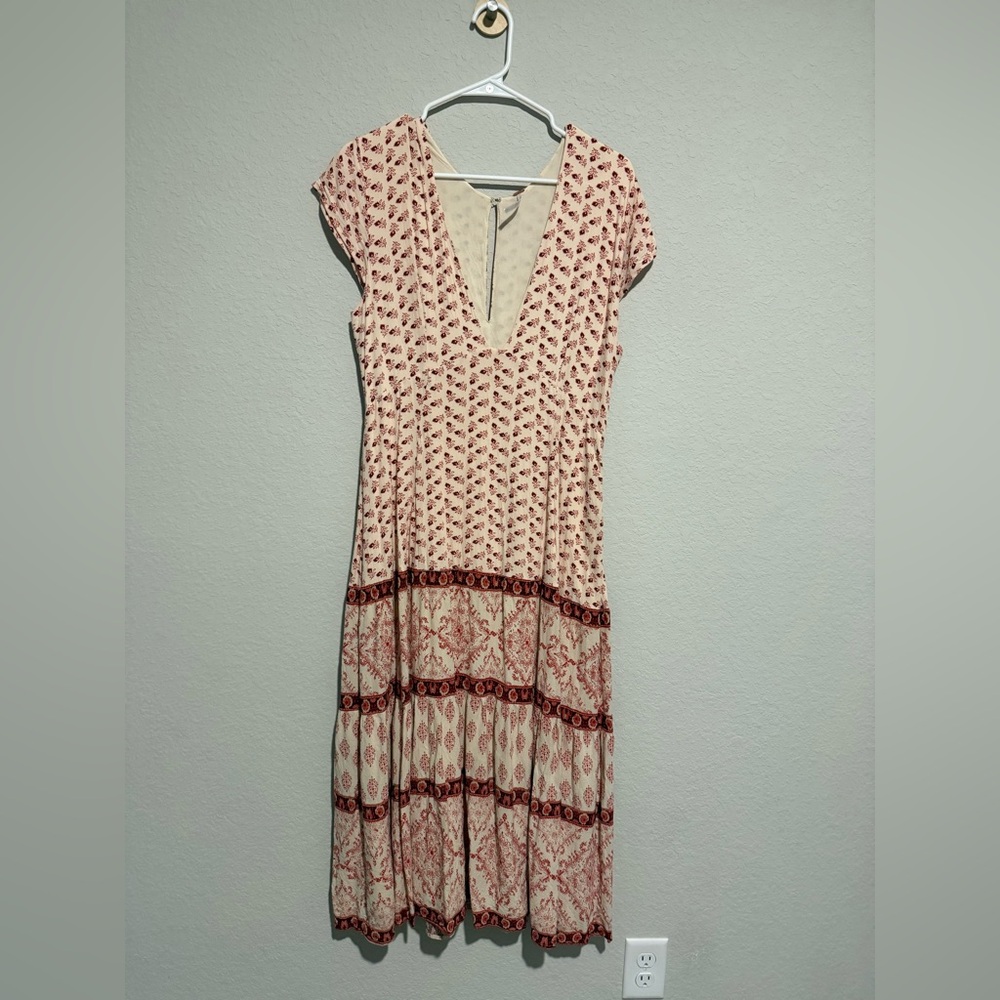 Free People Blush-Pink Boho Midi Dress with V-Neck